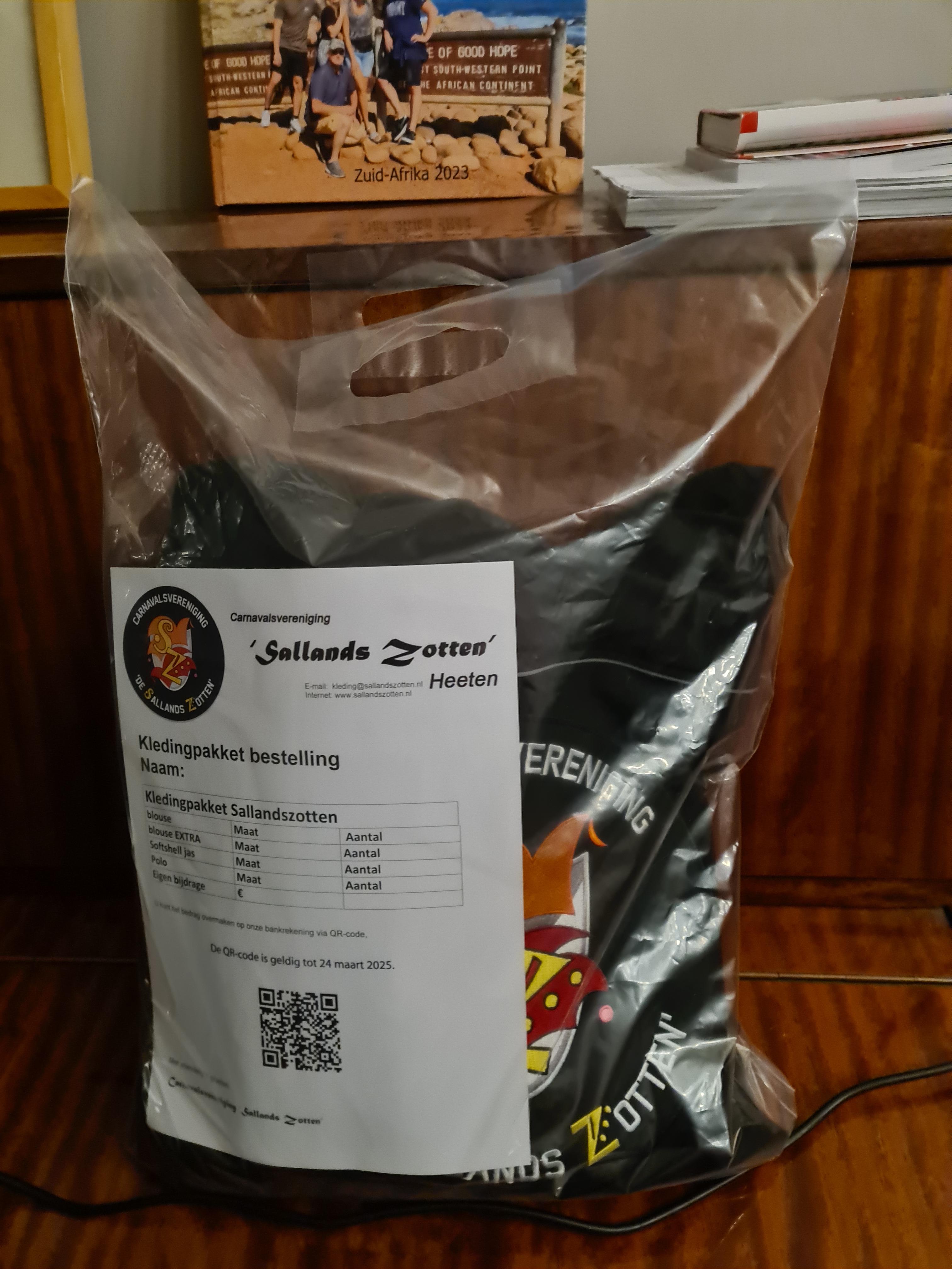 Plastic draagtassen (per 50 stuks) gebruik: Plastic draagtassen (per 50 stuks)